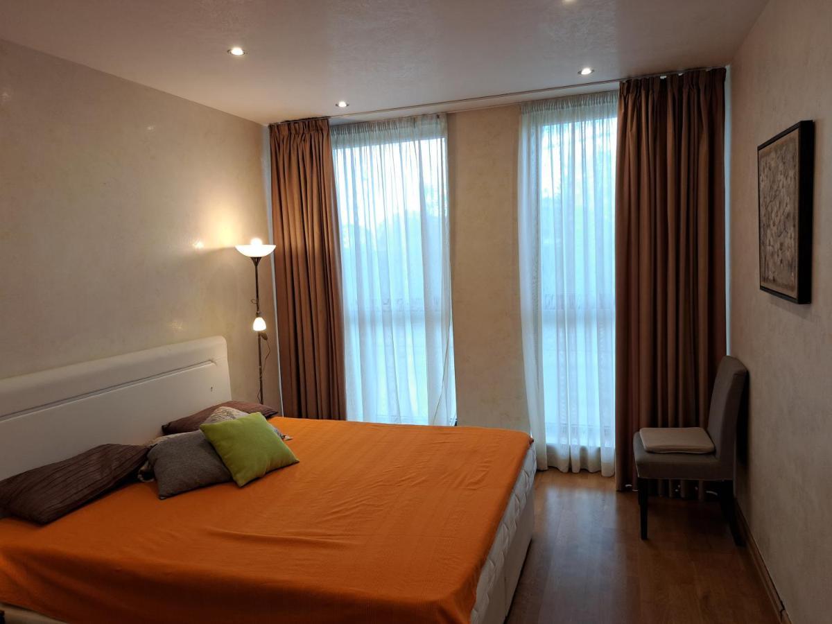 Andy Service Appartments Riga Extérieur photo